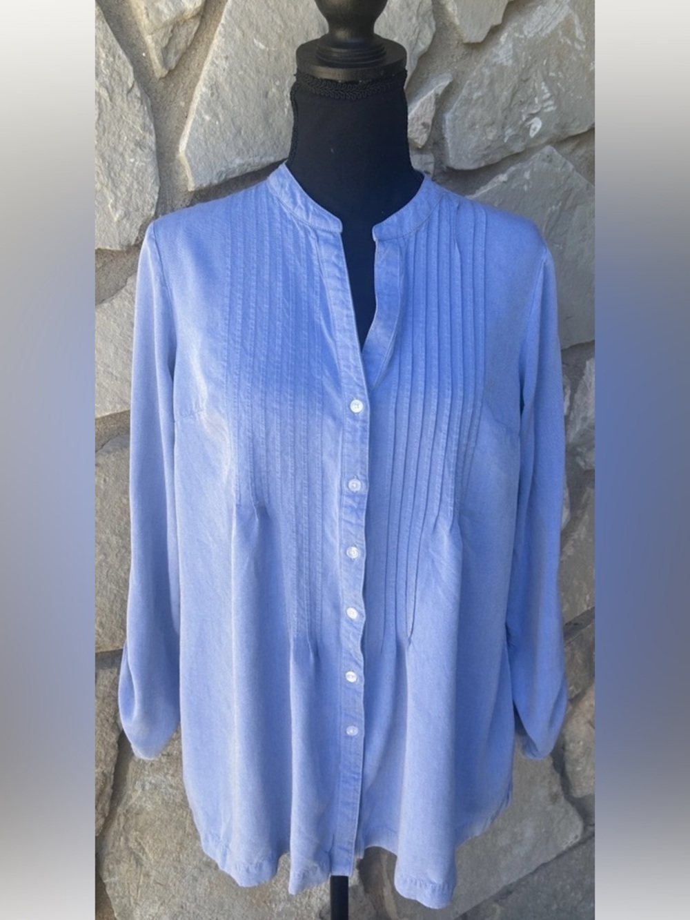 JONES NEW YORK Sport Tunic Top Small Blue Chambray Button Pintucks Roll Tab Slv